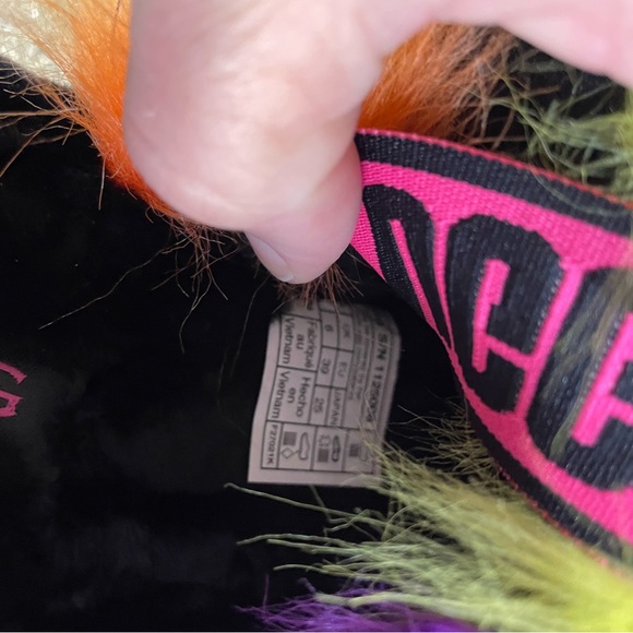 🆕 UGG Fluff Yeah Part Spots Slipper Sandals, Size 8 - Picture 12 of 13